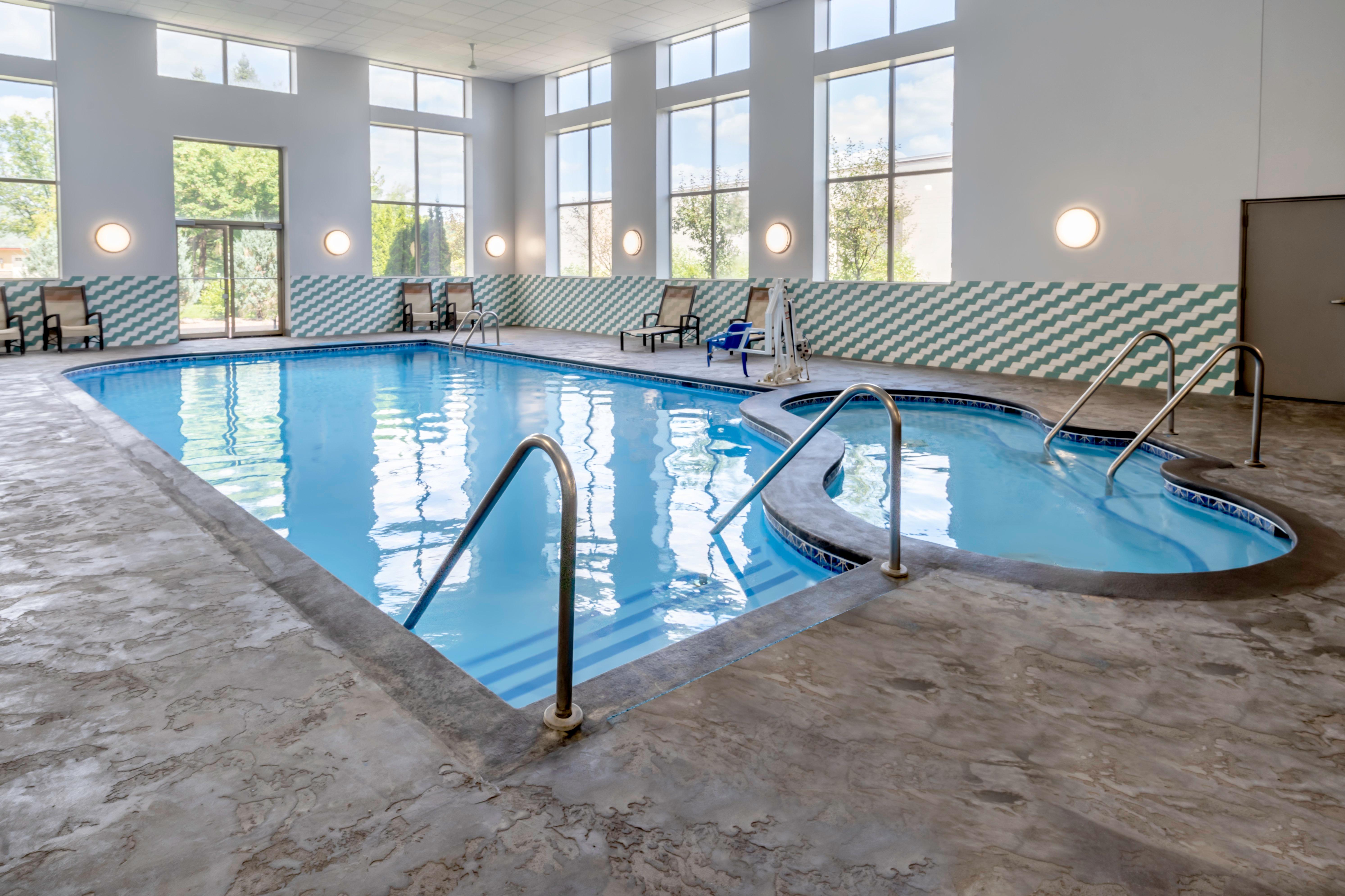 Holiday Inn & Suites Wausau-Rothschild By Ihg Ngoại thất bức ảnh