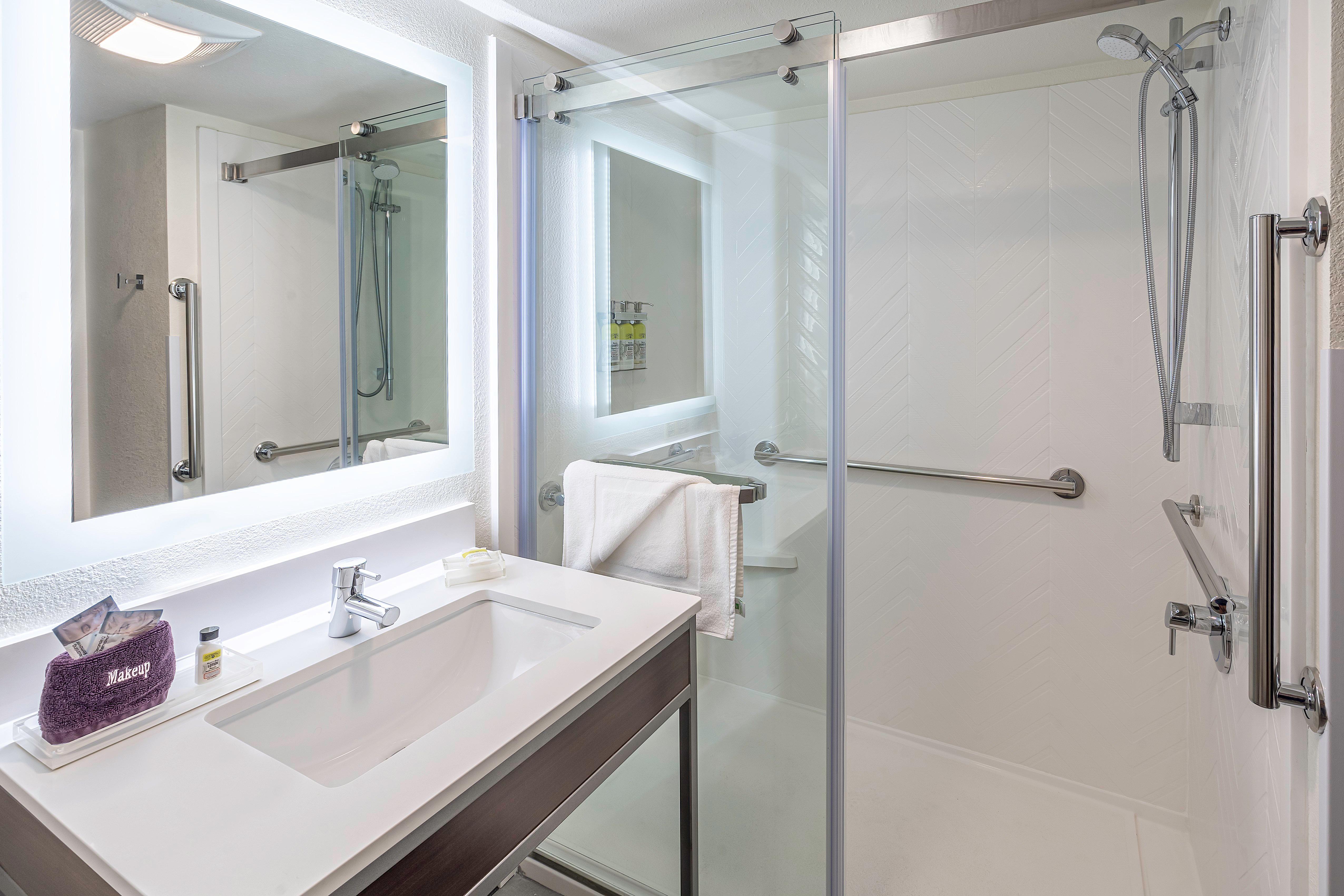 Holiday Inn & Suites Wausau-Rothschild By Ihg Ngoại thất bức ảnh